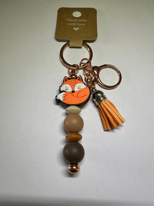 Sleeping fox keyring