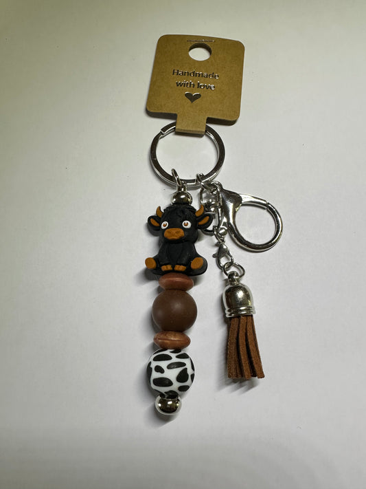 Black Highland cow keyring